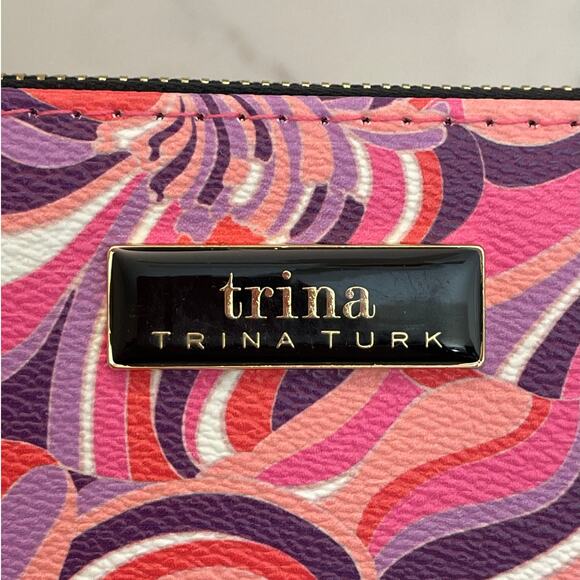 Trina Turk Sea Anemone Large Zip Around Wallet‎ Boxed Pink Purple Floral NWT - Picture 3 of 7